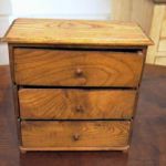 73 2170 CHEST OF DRAWERS